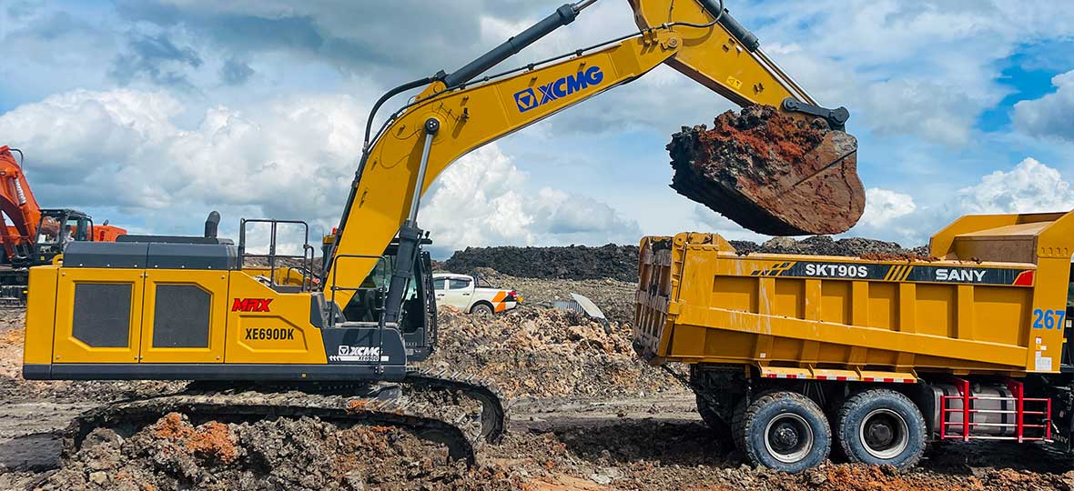 XCMG XE690DK