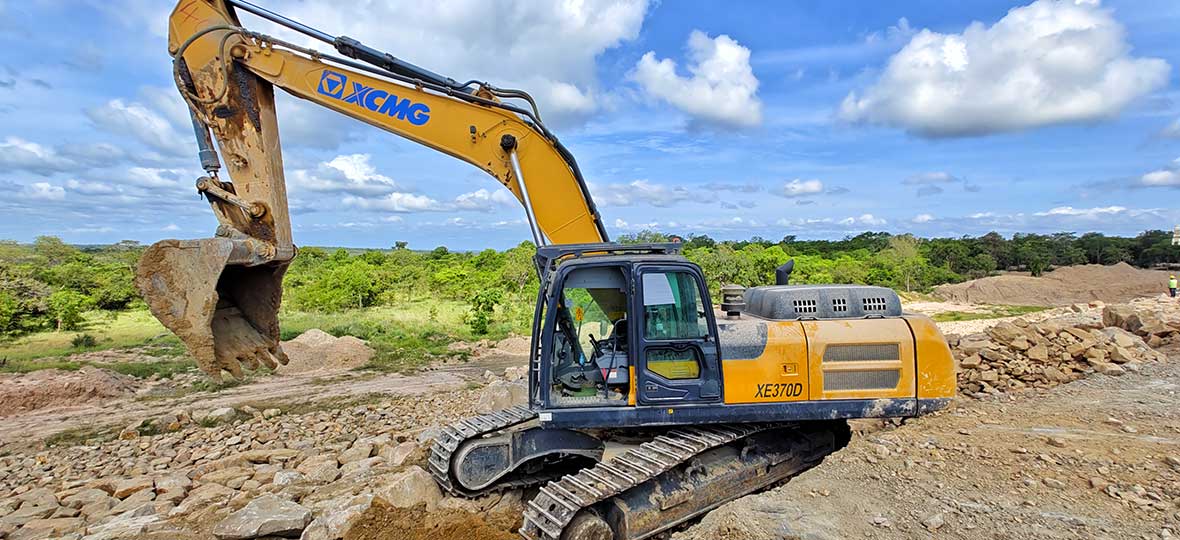 XCMG XE370D