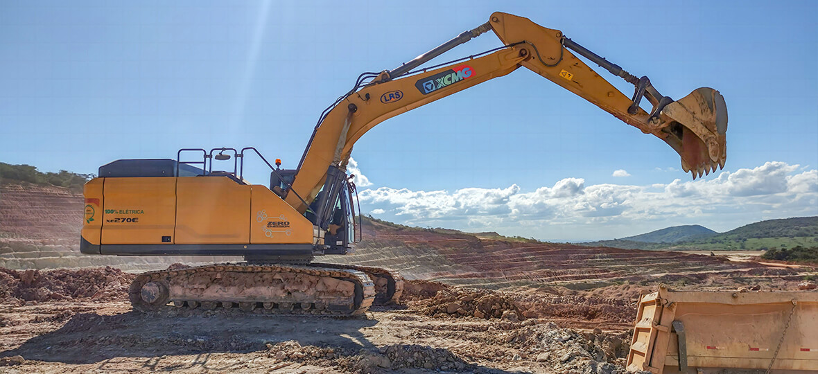 XCMG XE270E