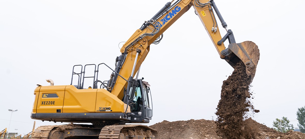 XCMG XE220E（Double boom）