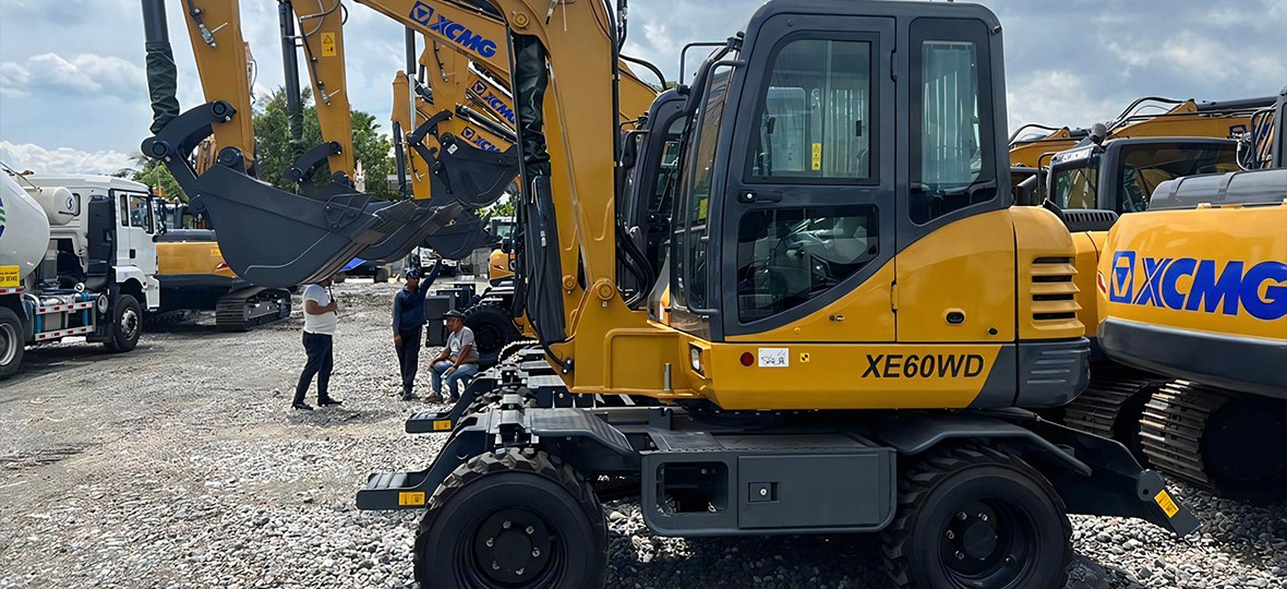 XCMG XE60WD