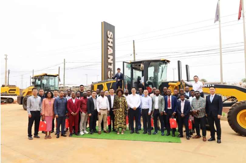 Shantui Construction Machinery Promotion Conference Has Kicked Off in Angola!