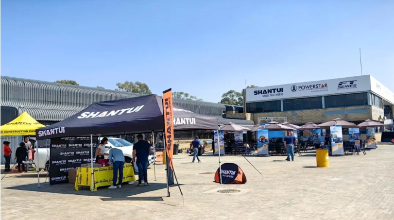 Shantui successfully held an Open Day and Mining Product Promotion Conference in the South African market