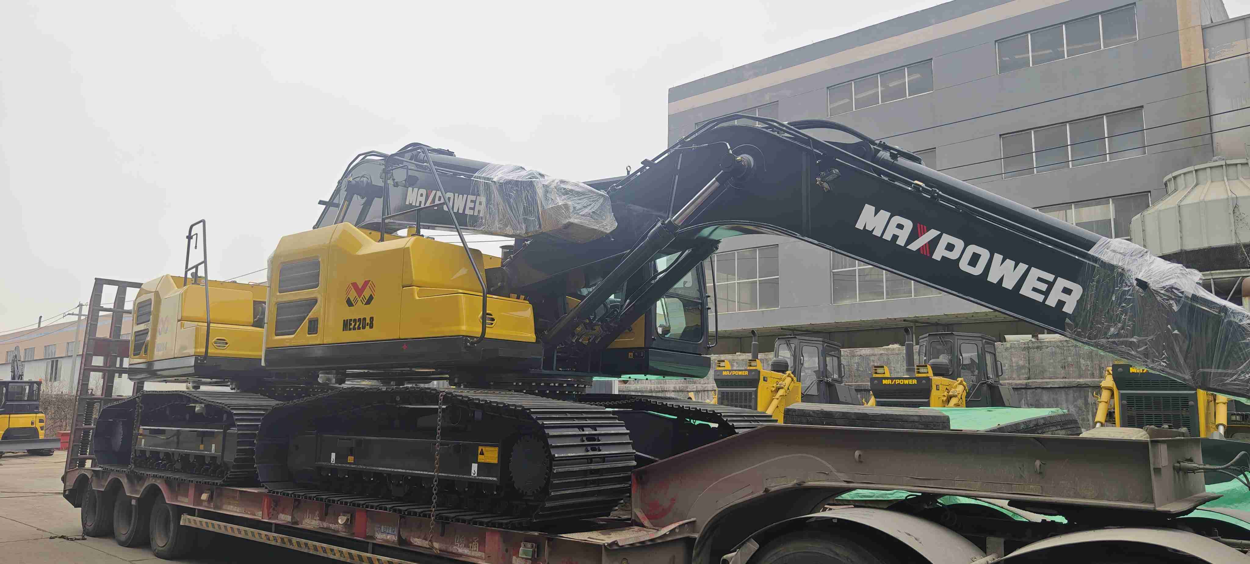 MAXPOWER Delivers Large Excavator Order to Indonesia, Strengthening Southeast Asia Market Presence——Supporting Indonesia's Infrastructure Development