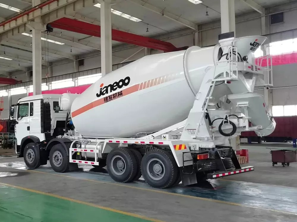 Shantui Janeoo Concrete Truck Mixer 8×4
