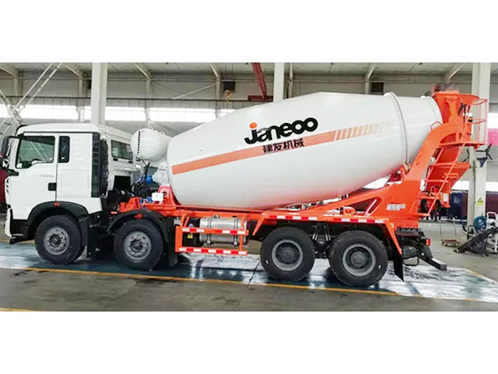 Shantui Janeoo Concrete Truck Mixer